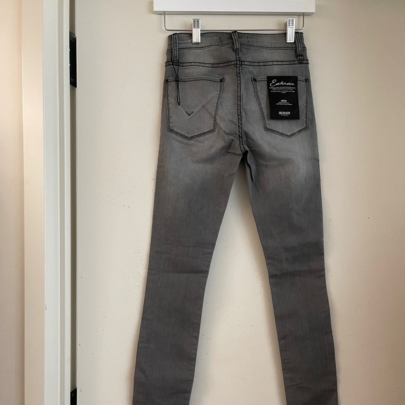 Hudson Jeans Nico Mid Rise Super Skinny Jeans - Picture 6 of 7